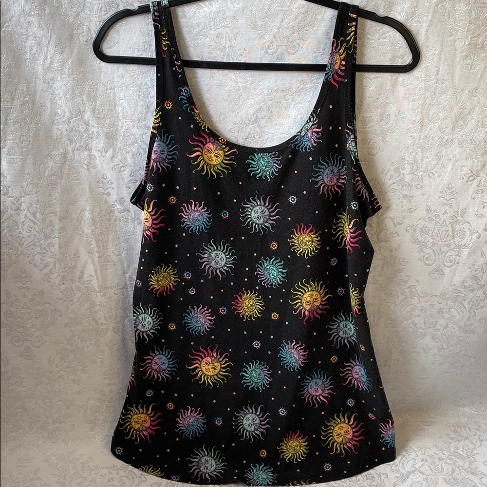 No Boundaries Black Tank Top with Multicolor Sun Print - Picture 2 of 4